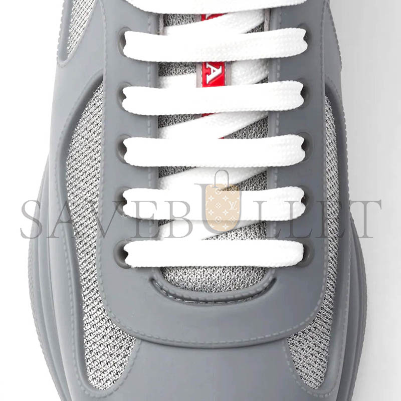 PRADA AMERICA